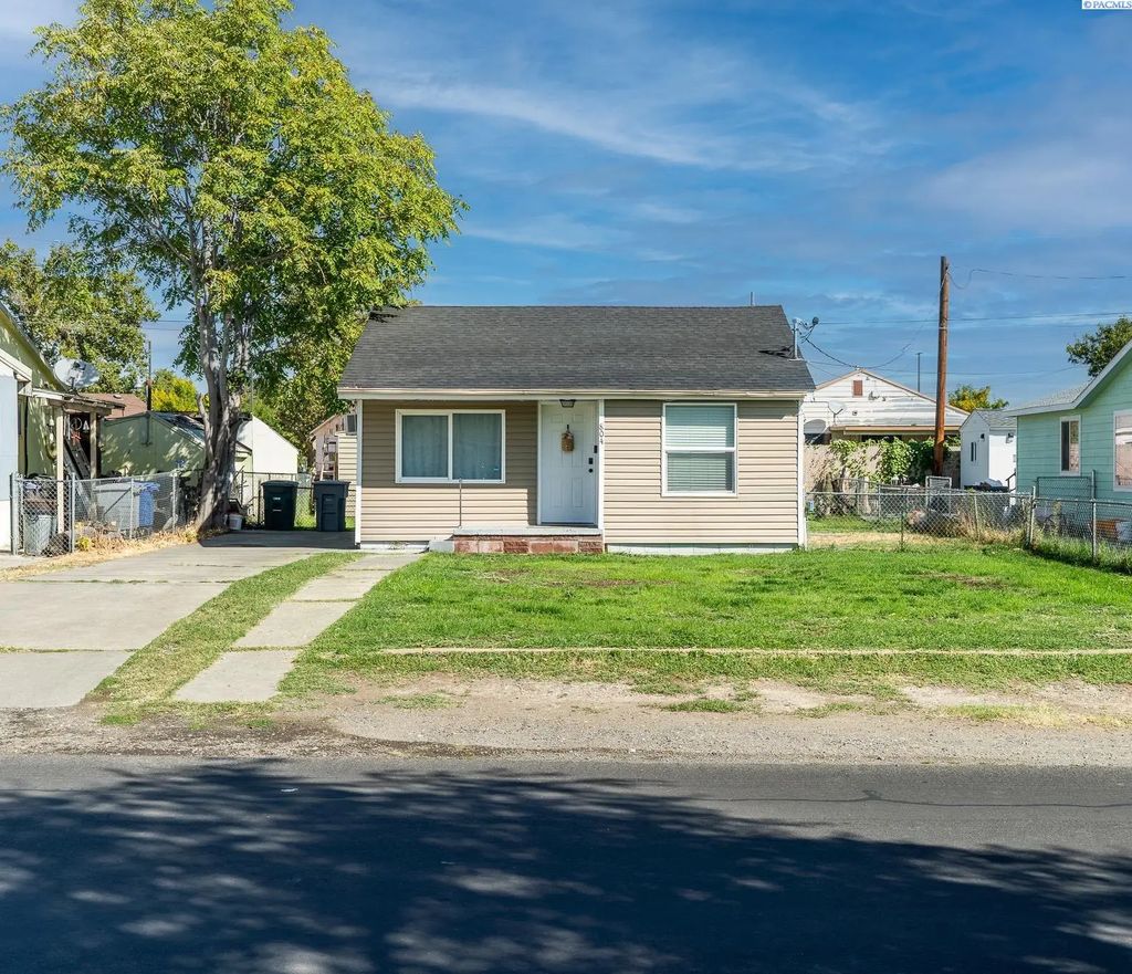 804 Davenport, Richland
