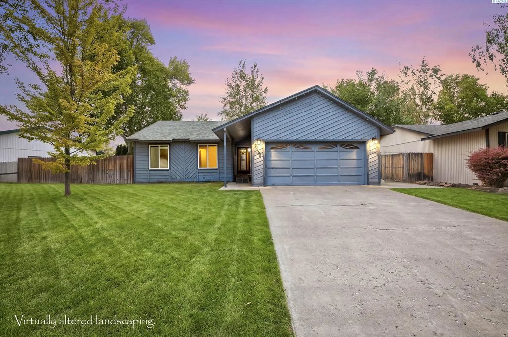 8530 W Deschutes Ave, Kennewick
