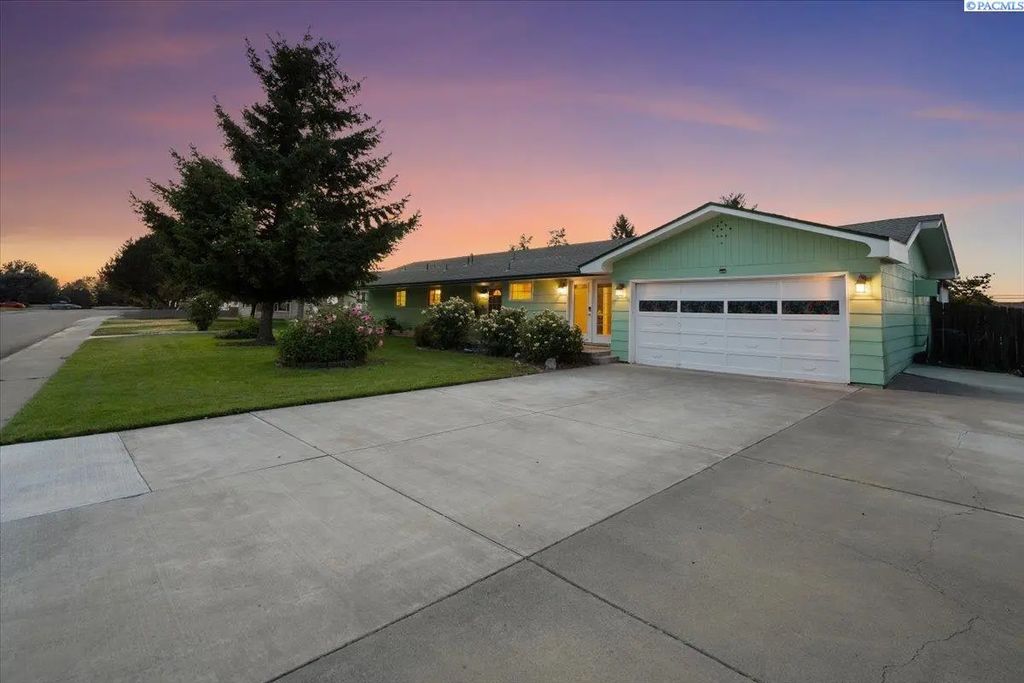 2918 W Metaline Pl, Kennewick