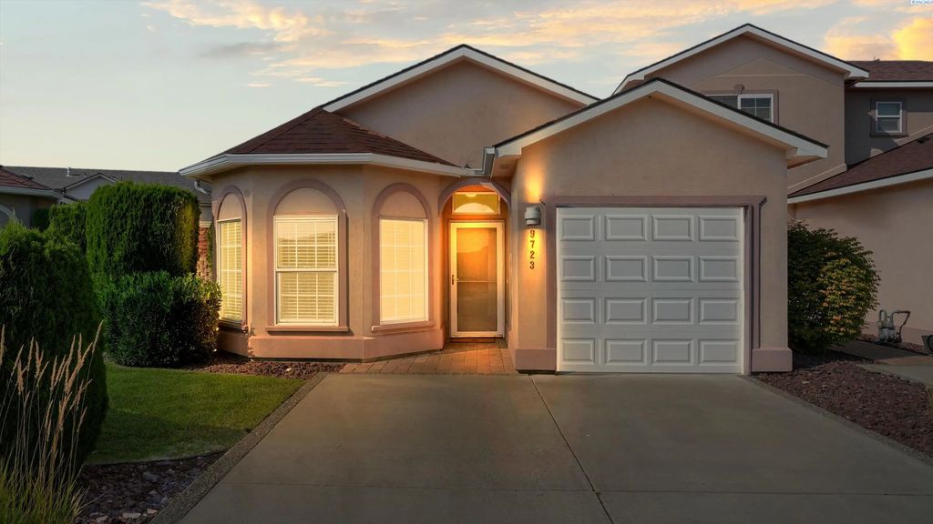 9723 Mia Lane, Pasco