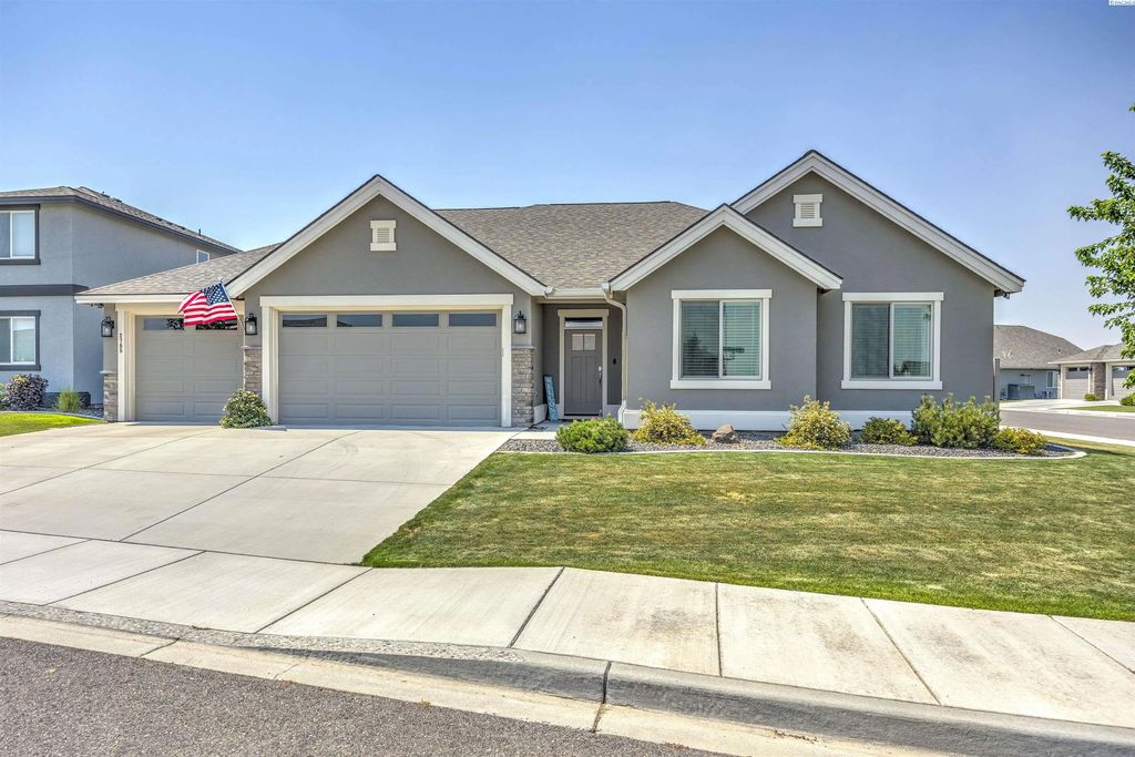 2765 Broken Top Ave, Richland