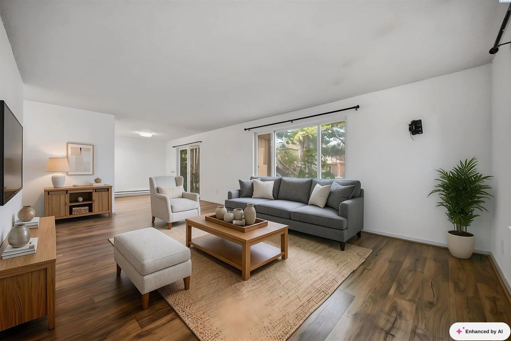 3121 W Hood Ave C-101, Kennewick