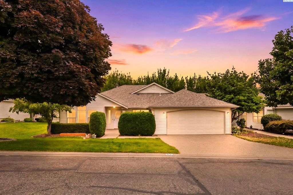 3312 S Huntington St, Kennewick