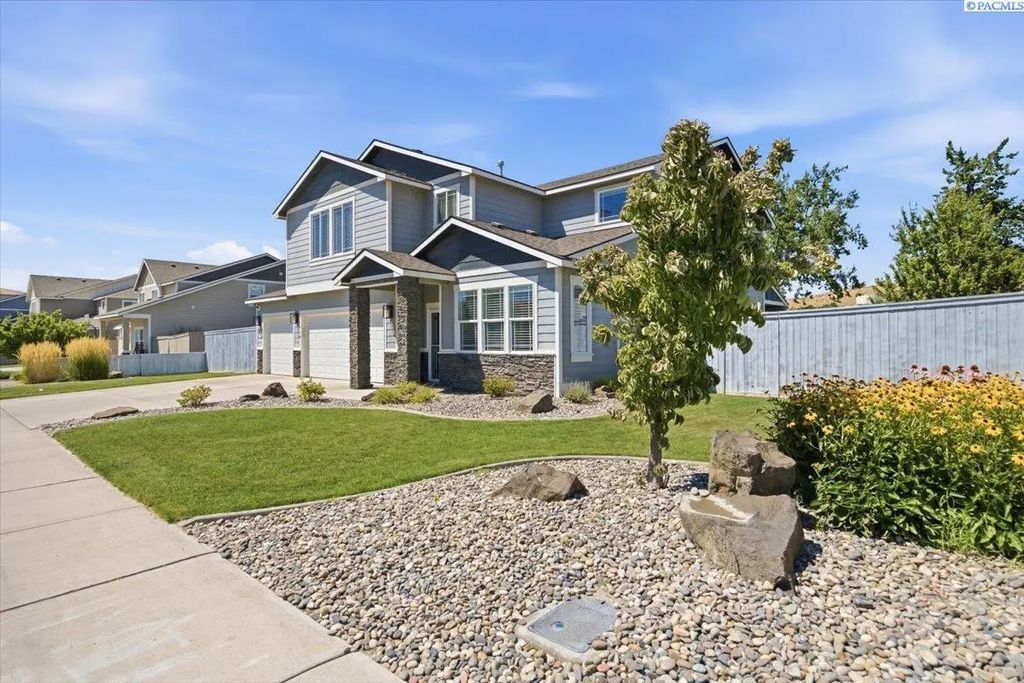 1815 Sagewood Loop, Richland