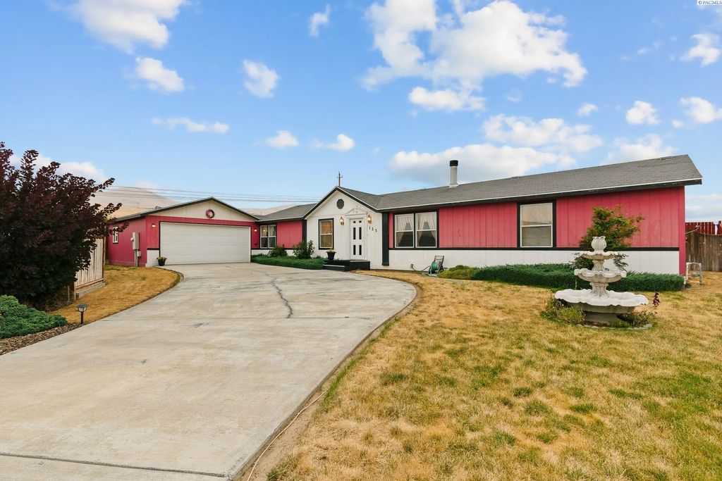 125 Top Ct, Yakima
