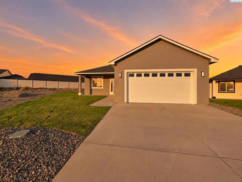 2119 S Elm Pl, Kennewick