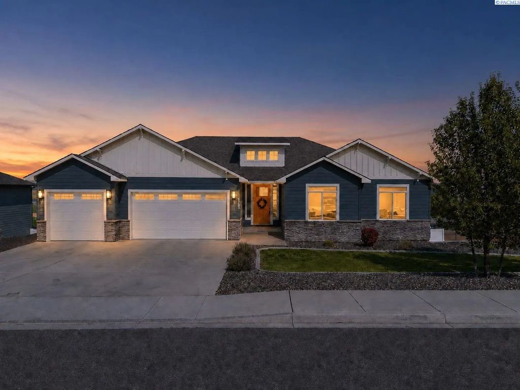 1725 S Currant Street, Kennewick