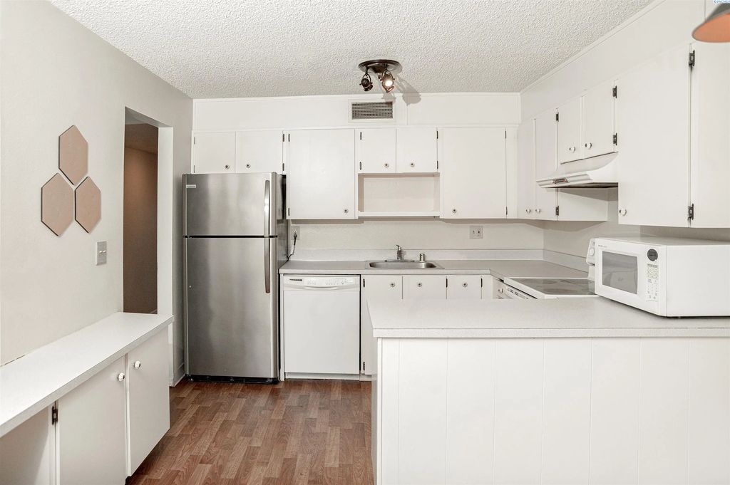 303 Gage Blvd, Unit 324 324, Richland