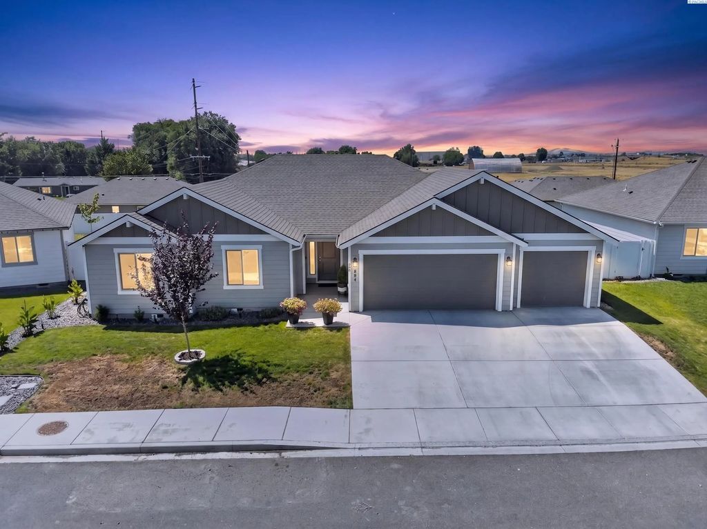804 Trellis St, Grandview