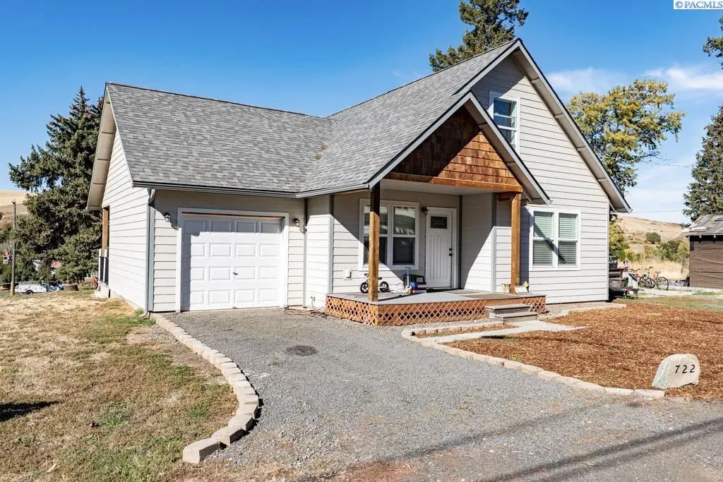 722 S Brockway, Rosalia