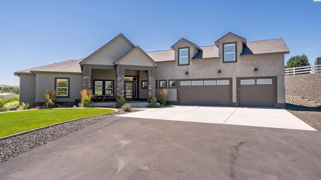 1506 N Bermuda Rd, Kennewick