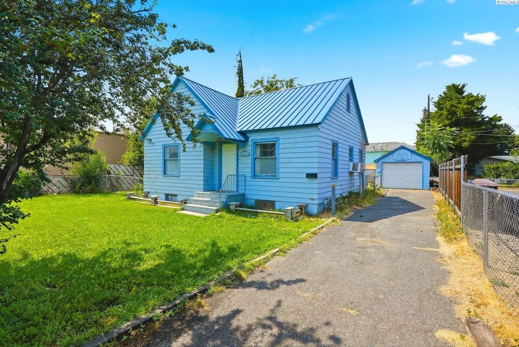 1410 3rd Avenue, Yakima