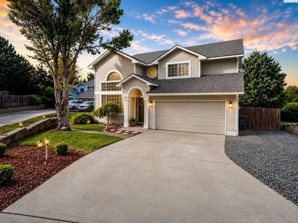 148 Englewood Dr, Richland