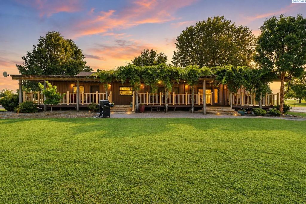 3011 Birch Road, Pasco