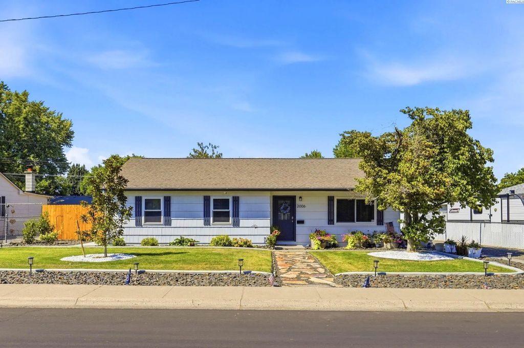 2006 Tinkle St, Richland