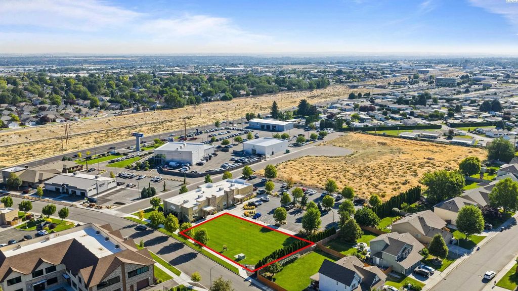 31 S Louisiana St, Kennewick