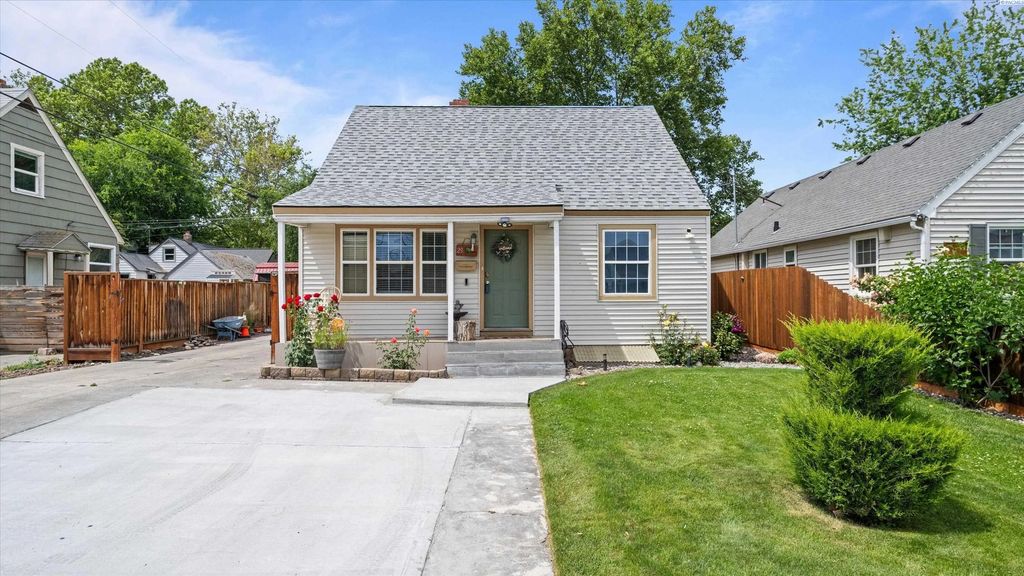 29 N Mayfield Street, Kennewick