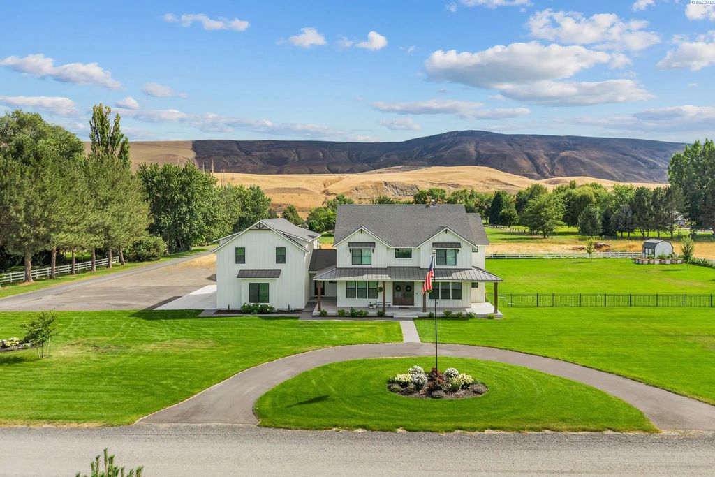 88580 W 119 Pr Nw, Prosser
