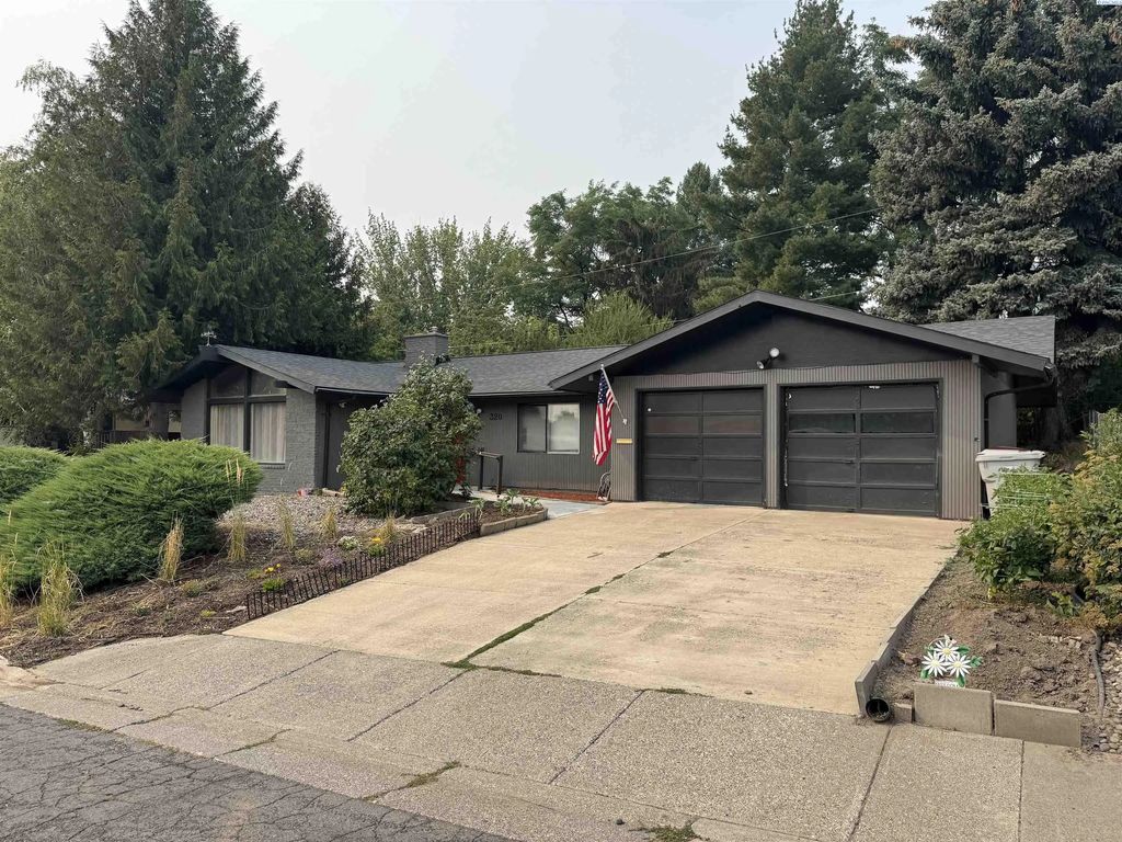320 Se Nebraska, Pullman