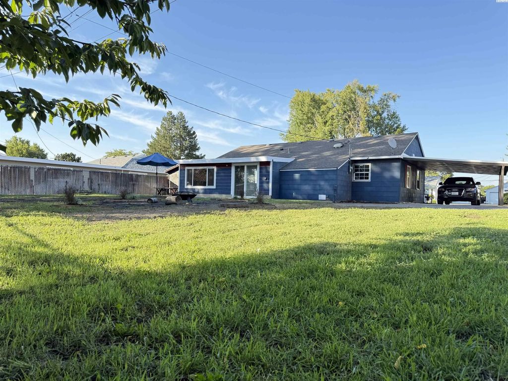 1111 Cottonwood, Richland