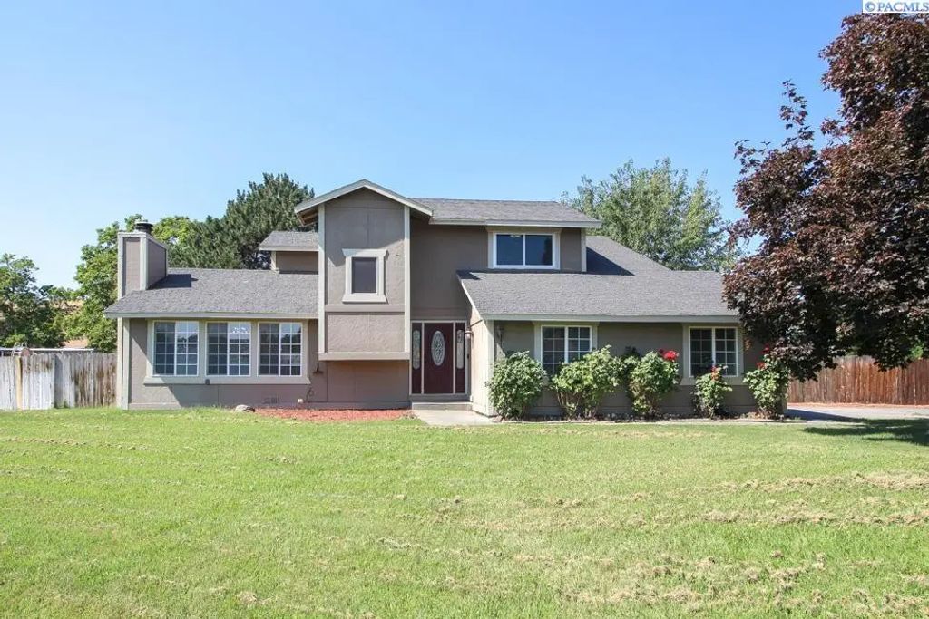 5901 W 12th Avenue, Kennewick