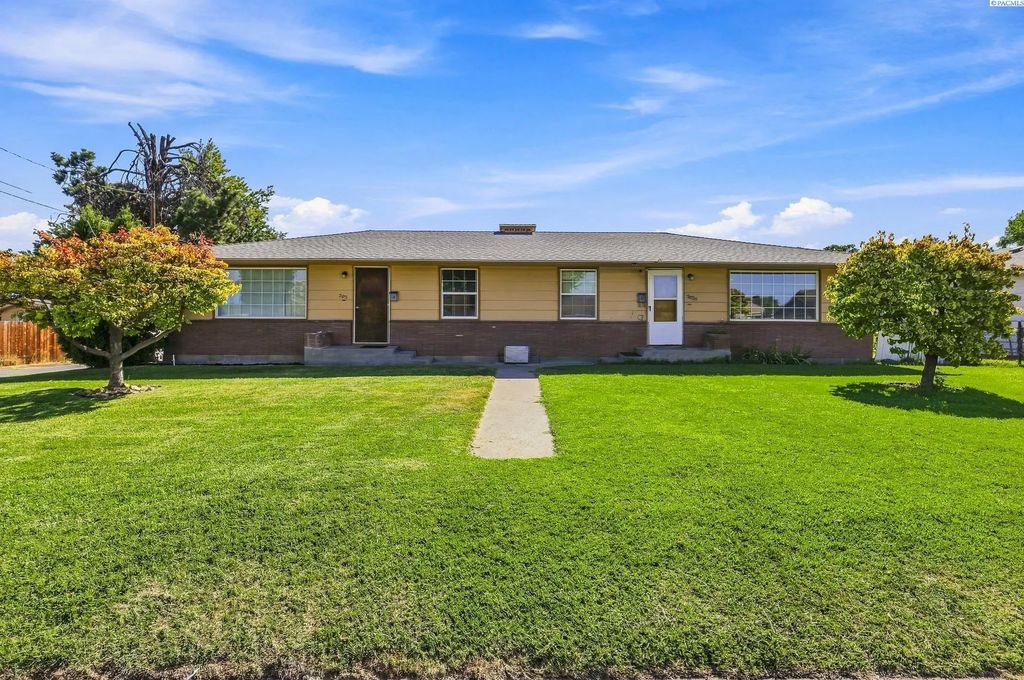 503 Hillcrest St, Grandview