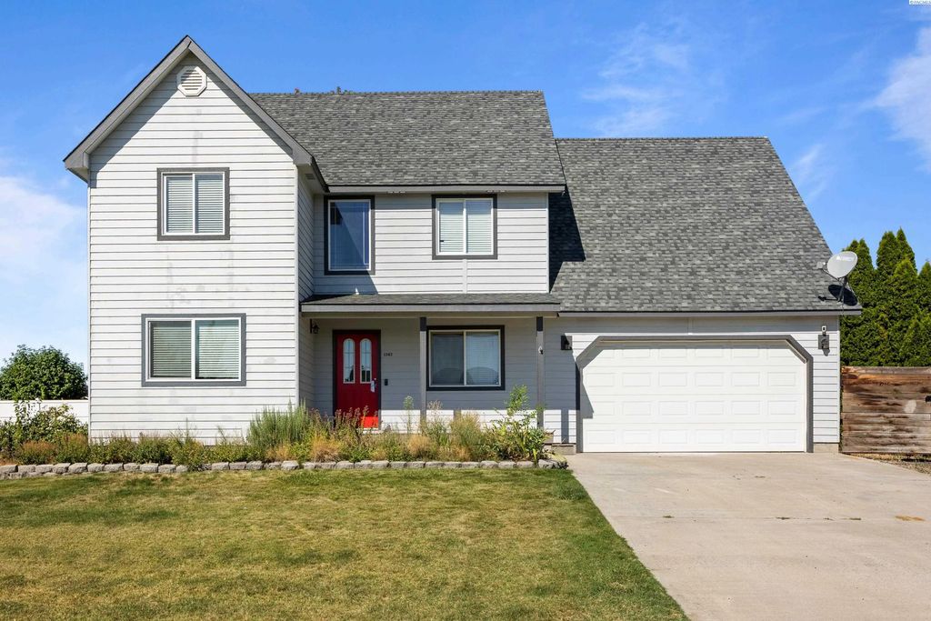 1542 Ne 12th St, Benton City