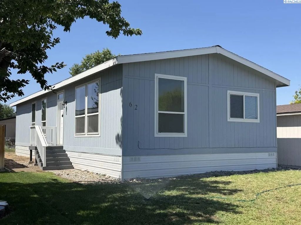 2105 N Steptoe St  #62 62, Kennewick