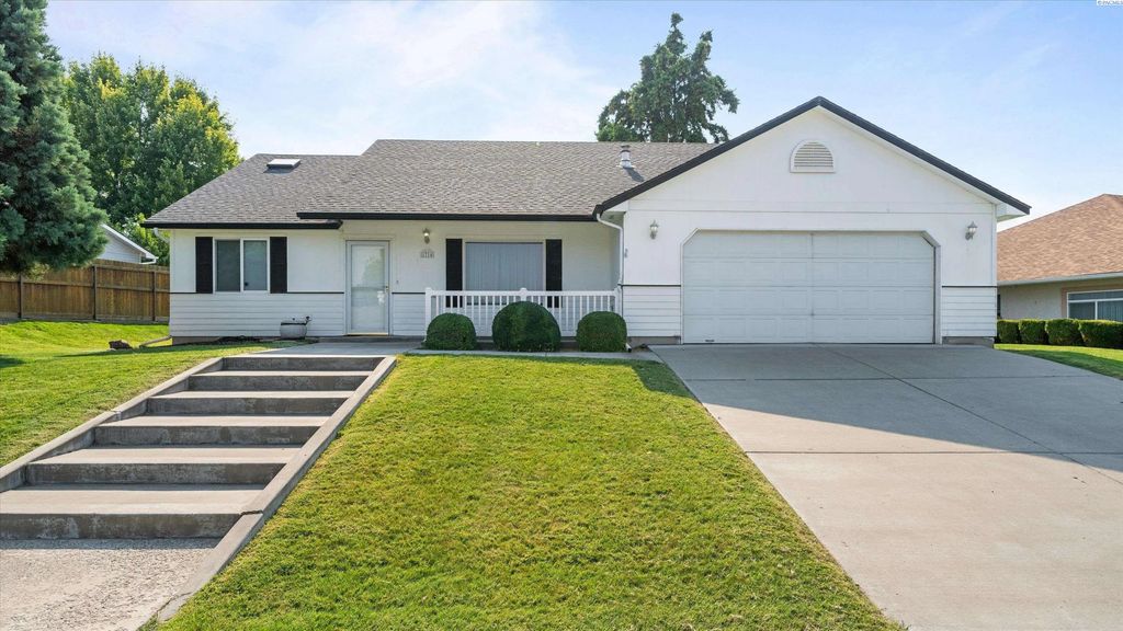 1714 S Kent, Kennewick