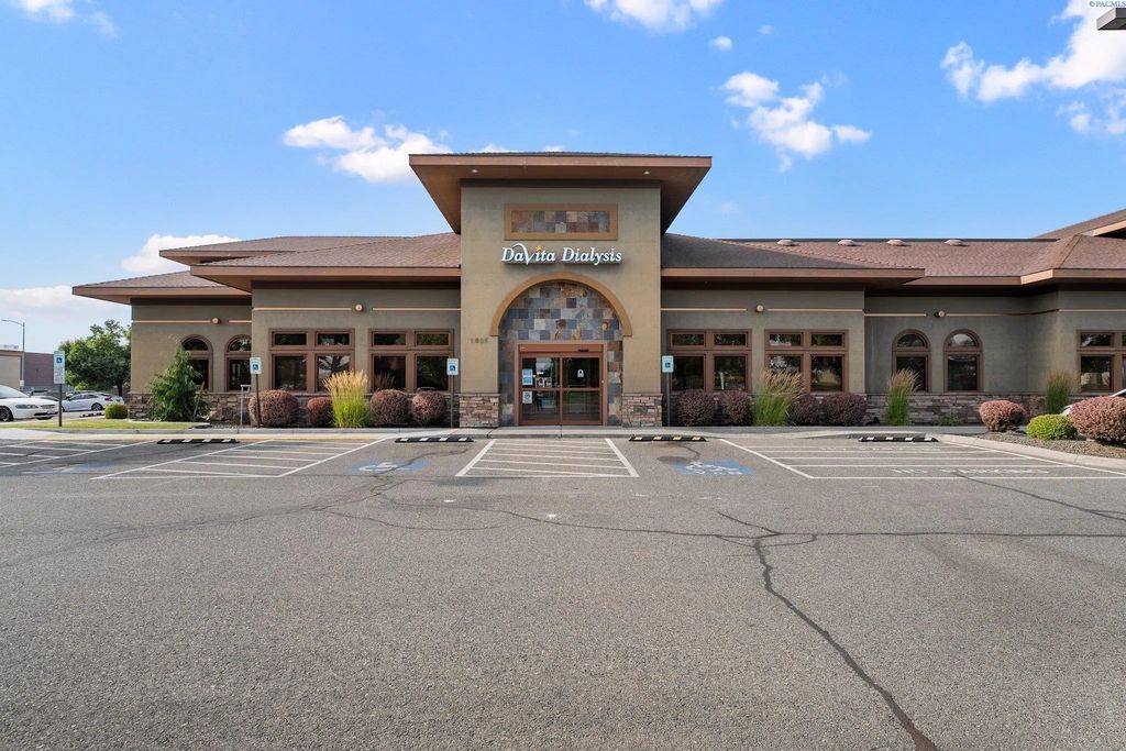 6825 Burden Blvd A & E, Pasco
