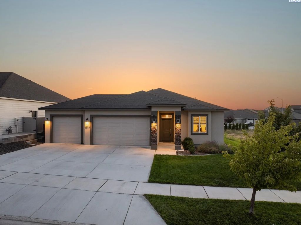 2557 Morris Ave, Richland