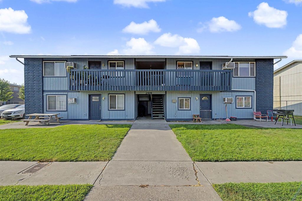 2404 W Octave Street, Pasco