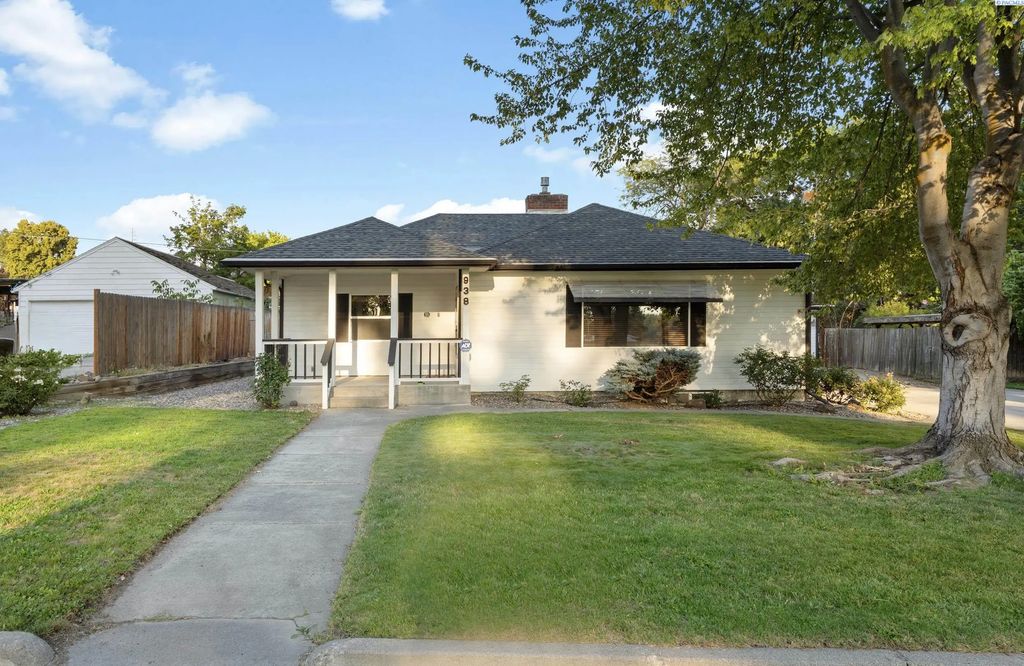 938 Memorial, Prosser