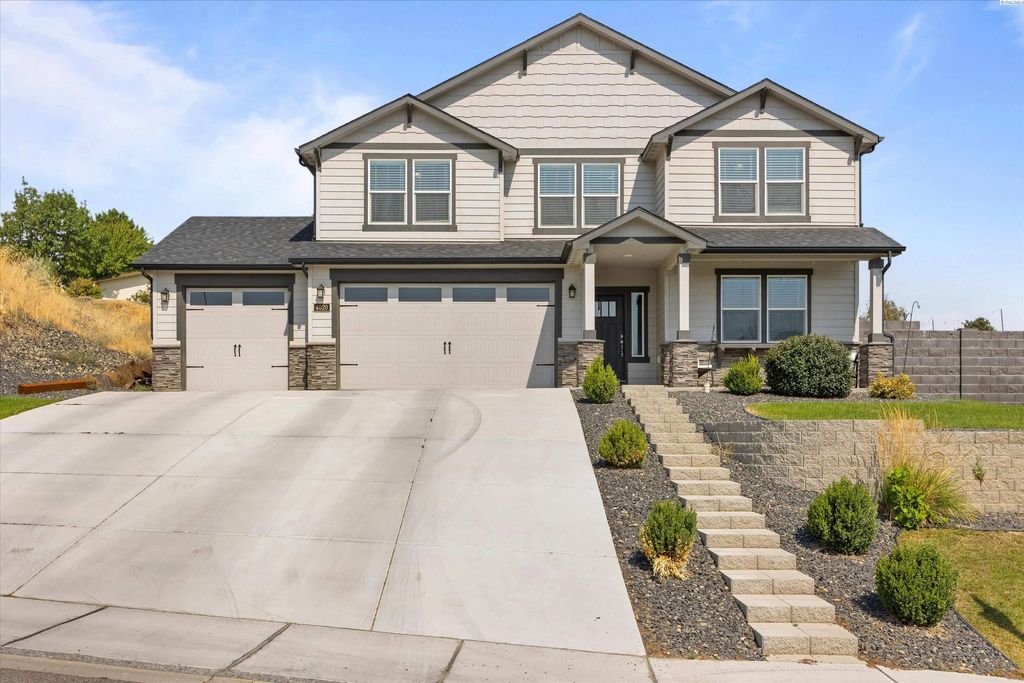 4020 Queen St, West Richland