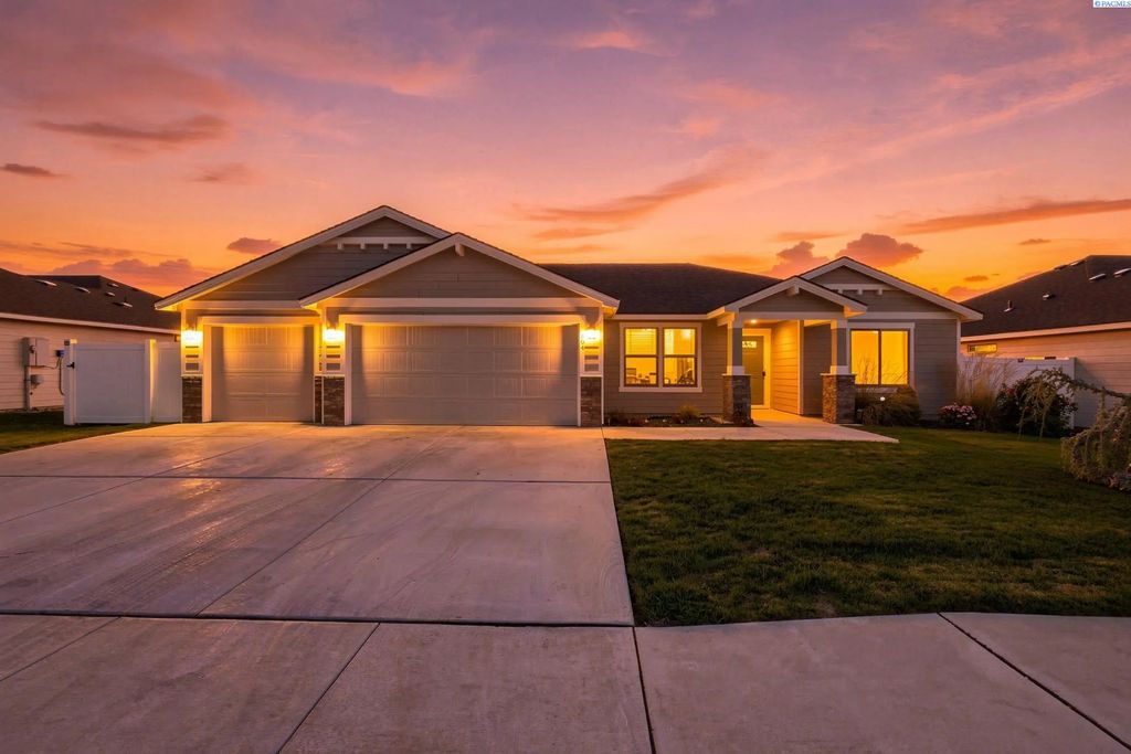 504 Lizzy Lane, Grandview