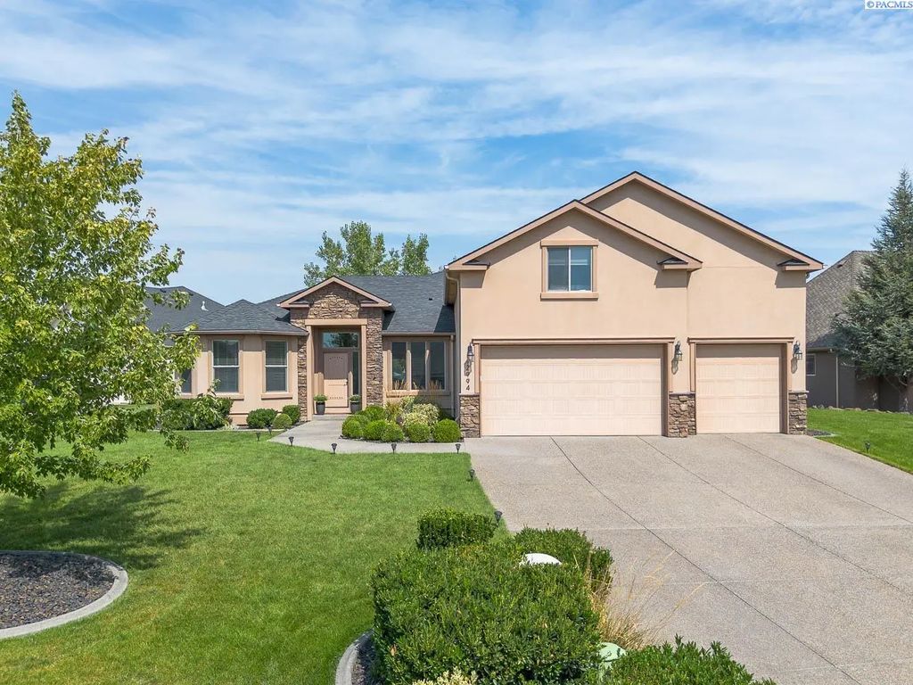2994 Riverbend Drive, Richland