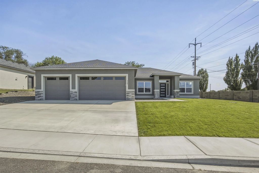 3133 Road 71st Place, Pasco