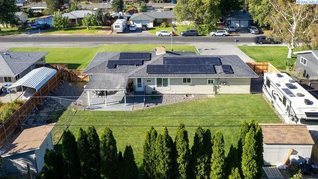 7023 W Victoria Ave, Kennewick