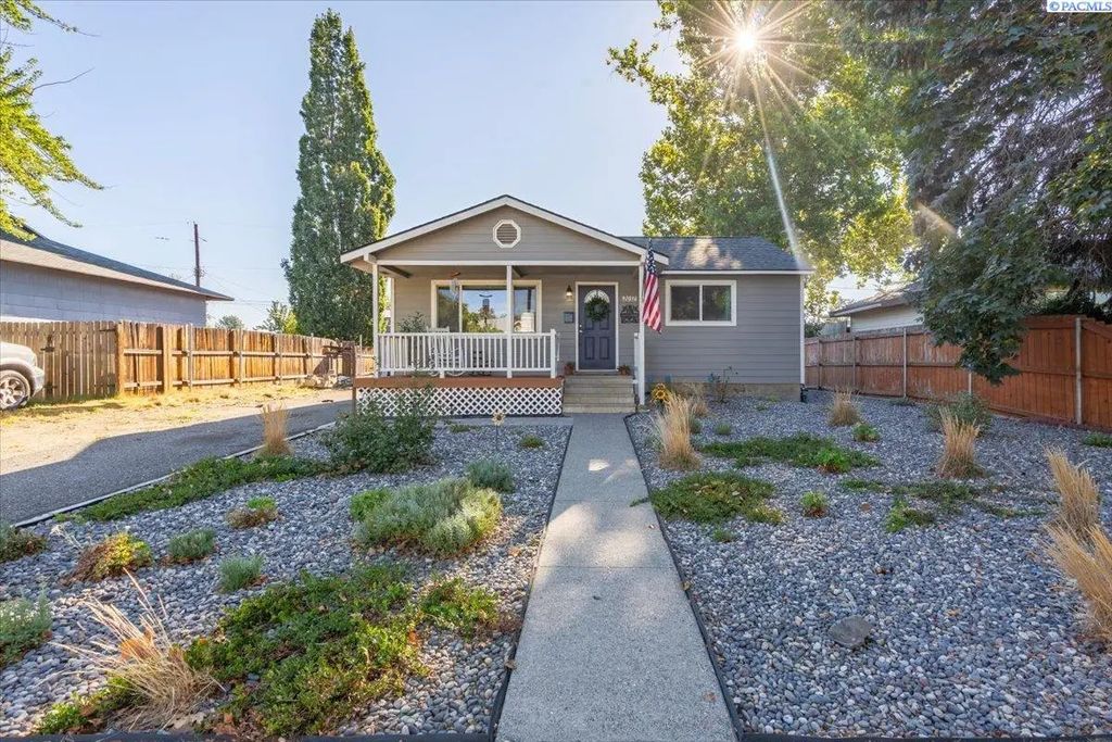 2032 Cascade Ave, Richland