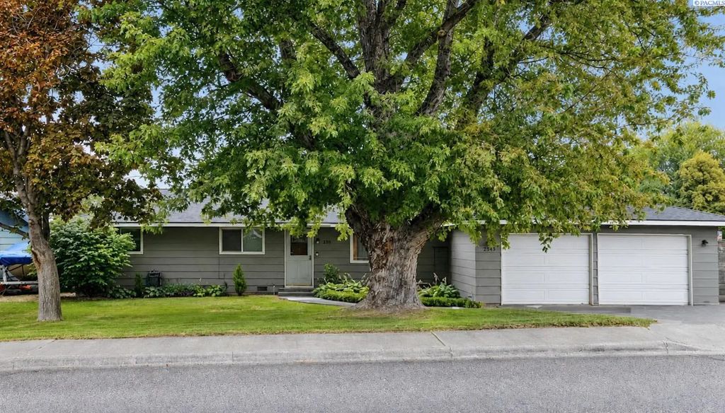 2343 S Garfield Street, Kennewick