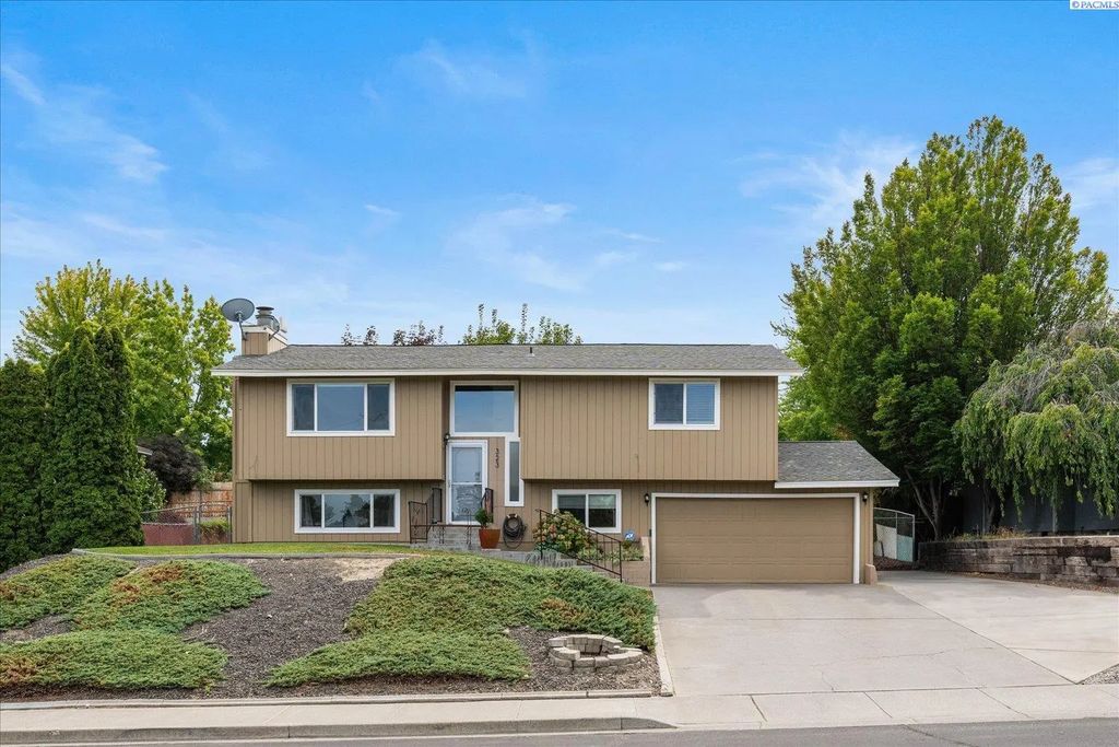 323 Tieton St, Richland