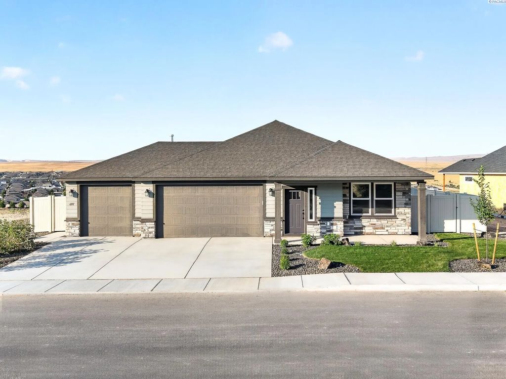 6891 W 24th Avenue, Kennewick