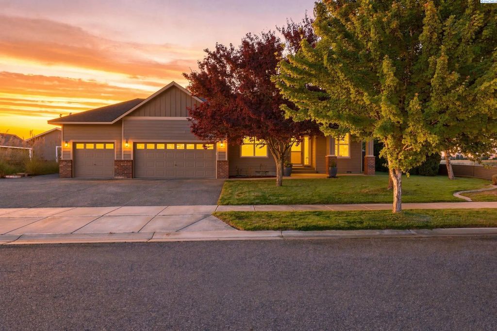4214 Road 105, Pasco