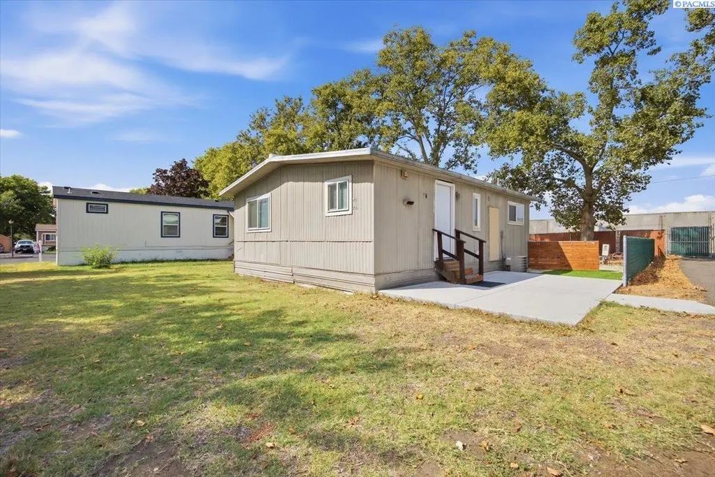 2021 Mahan Ave F8, Richland