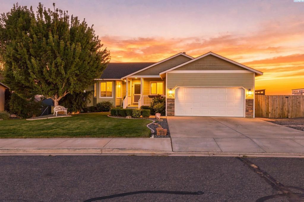 4515 Tusayan Dr, Pasco
