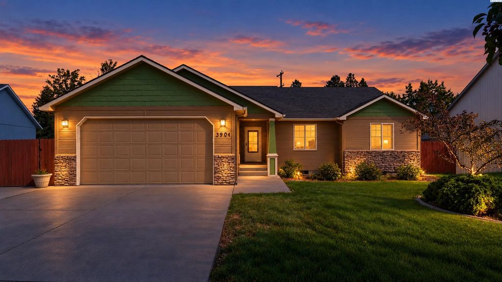 3904 W 19th Ct, Kennewick