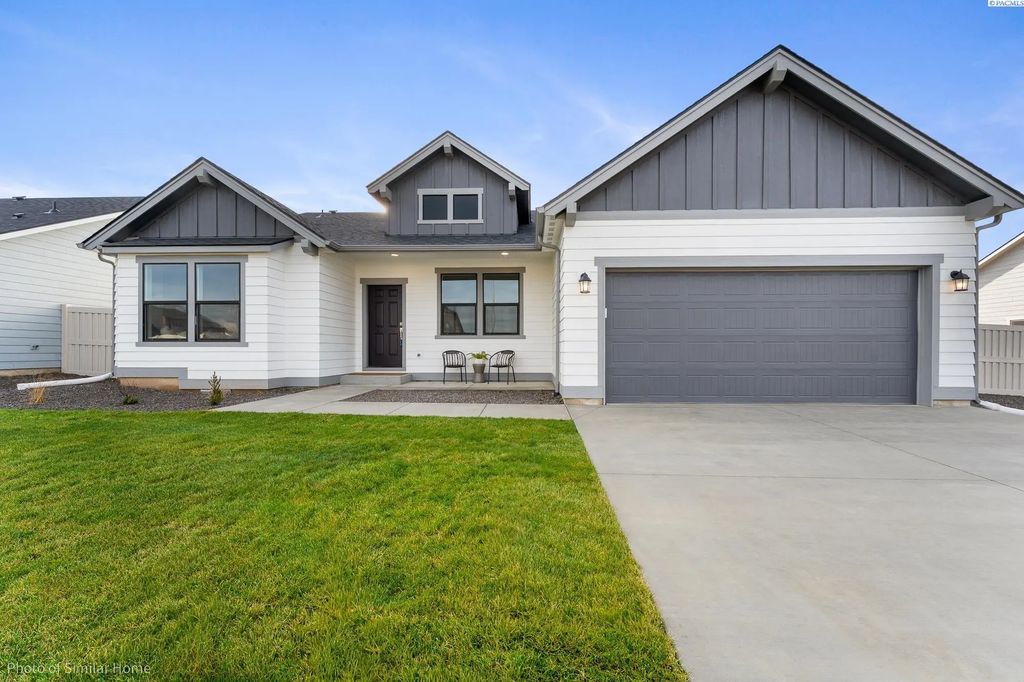 7052 W 24th Ave, Kennewick