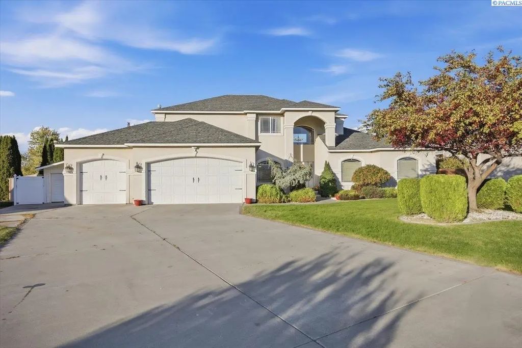 4900 W 24th Ave, Kennewick