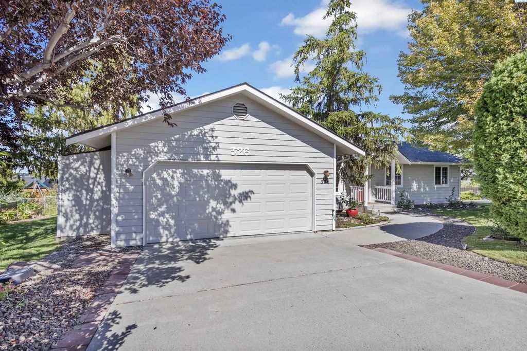 326 Satus St, Richland