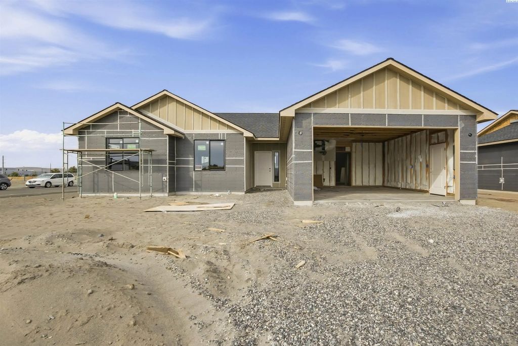 610 Eureka Ave, Pasco
